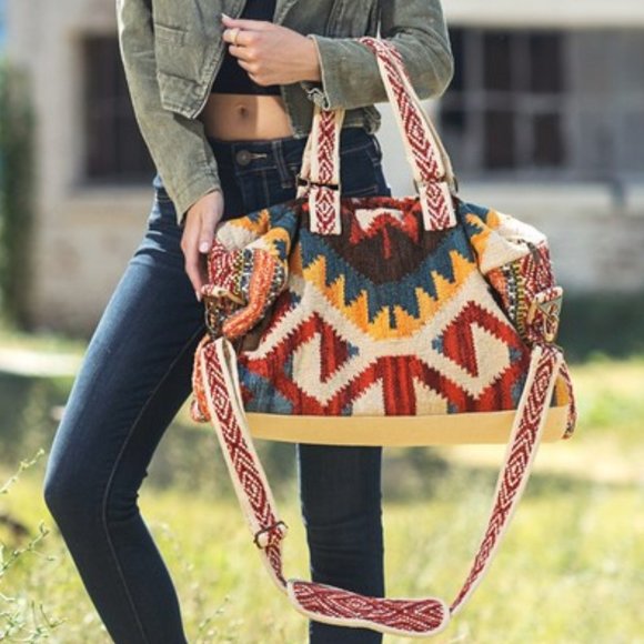 Ruggine Handbags - Boho Travel Bag - Ethnic Navajo Design - Handwoven from Fully Fine Cotton